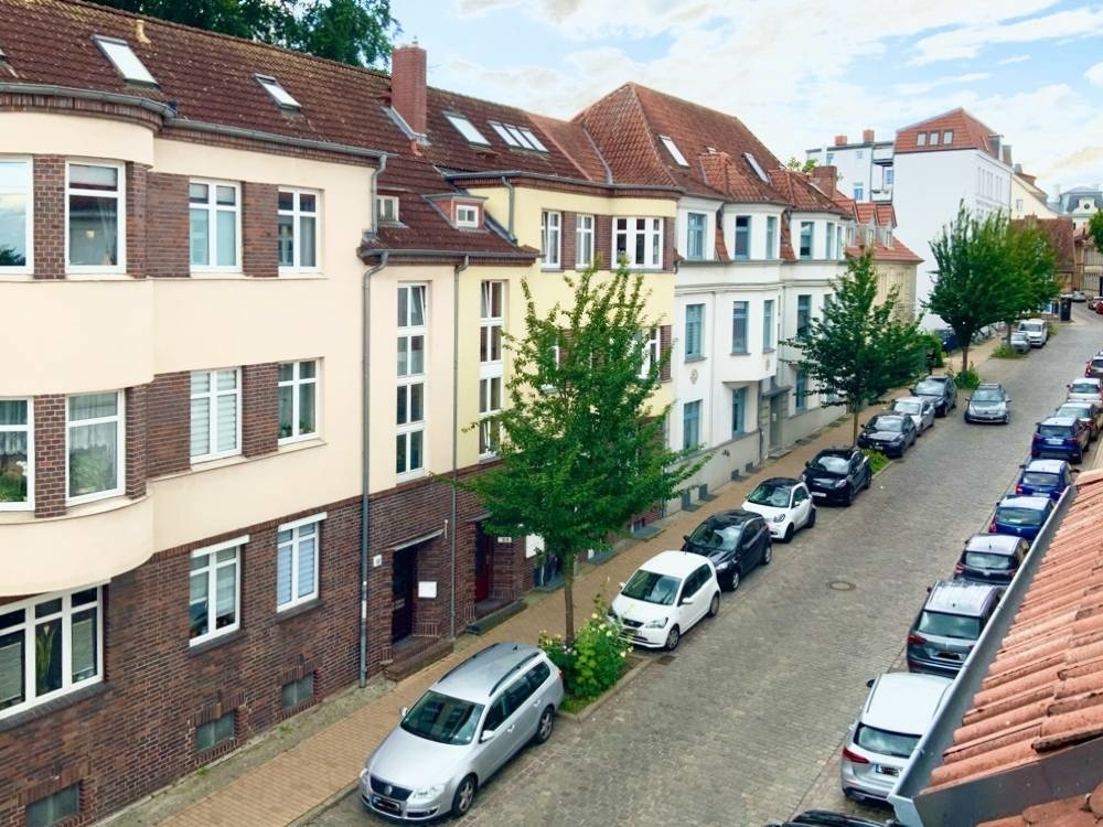 Straßenansicht