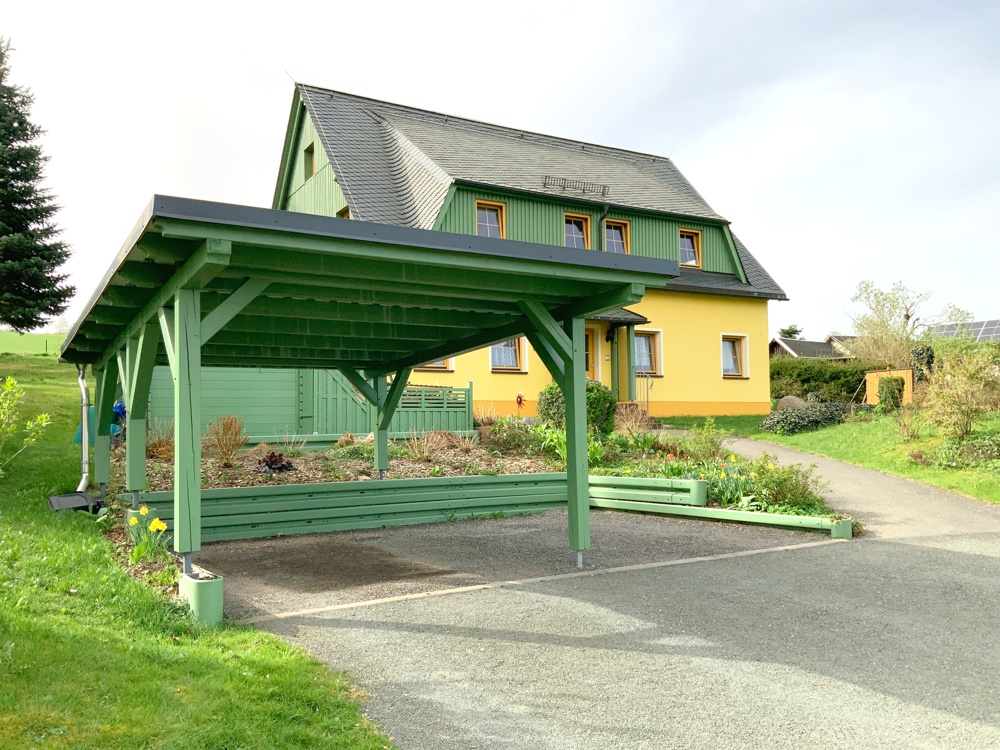 Haus mit Carport