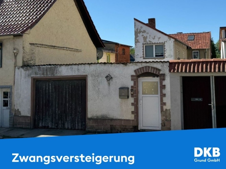 Straßenansicht Straßenansicht