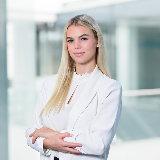 Isabel Amey Finanzierungsberaterin Isabel Amey Finanzierungsberaterin